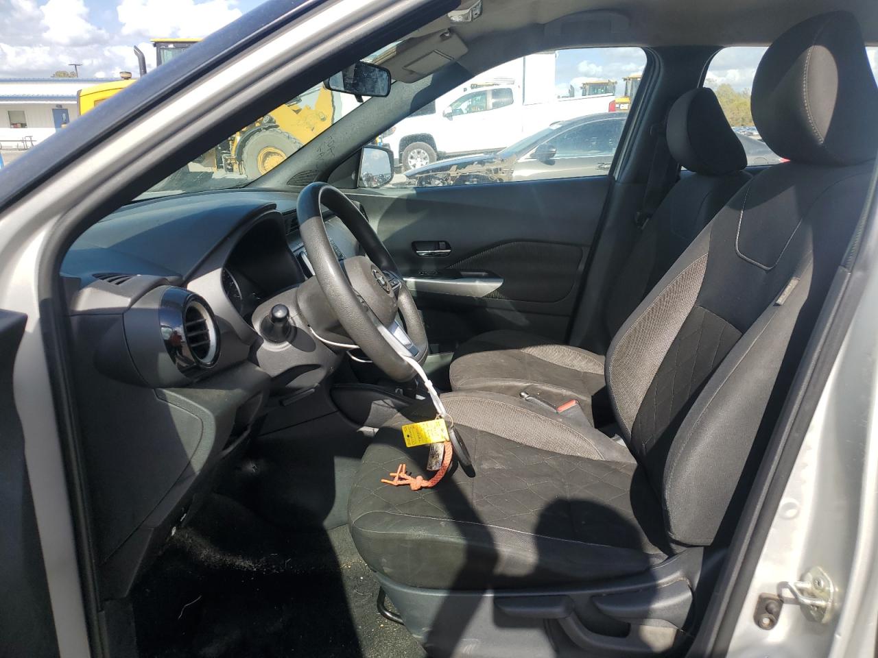 2020 Nissan Kicks VIN 3N1CP5CVXLL483424 Copart auction photo, front end damage thumbnail 7