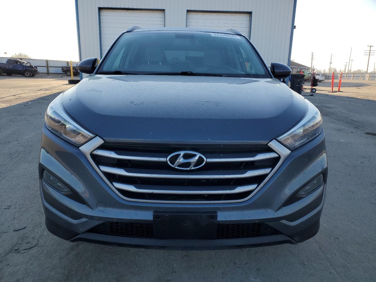 2017 Hyundai Tucson VIN KM8J33A48HU466516 Copart auction photo, normal wear damage thumbnail 5