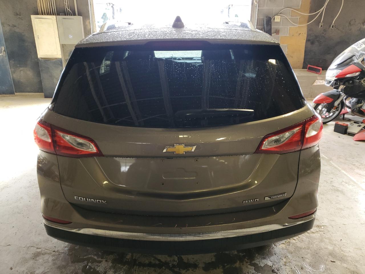 2018 Chevrolet Equinox VIN 3GNAXVEV7JL115921 Copart auction photo, front end / side damage thumbnail 6