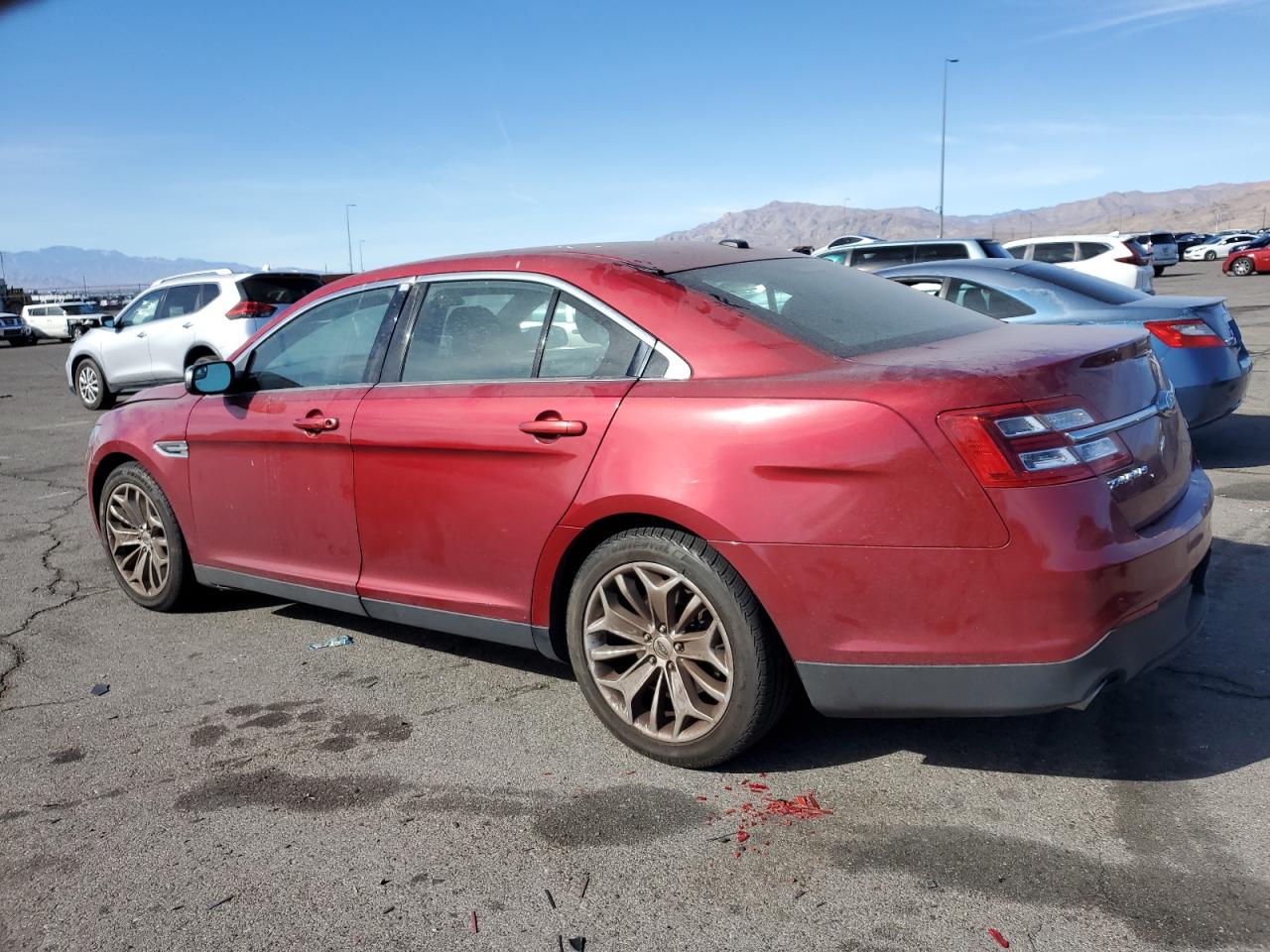 2016 Ford Taurus VIN 1FAHP2F83GG101872 Copart auction photo, minor dent/scratches damage thumbnail 2