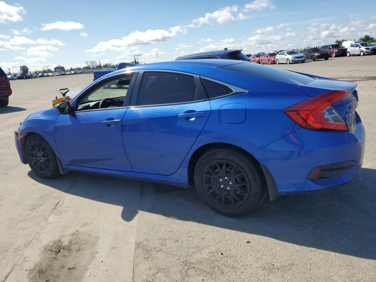 2017 Honda Civic VIN 2HGFC2F5XHH537127 Copart auction photo, front end / side damage thumbnail 2