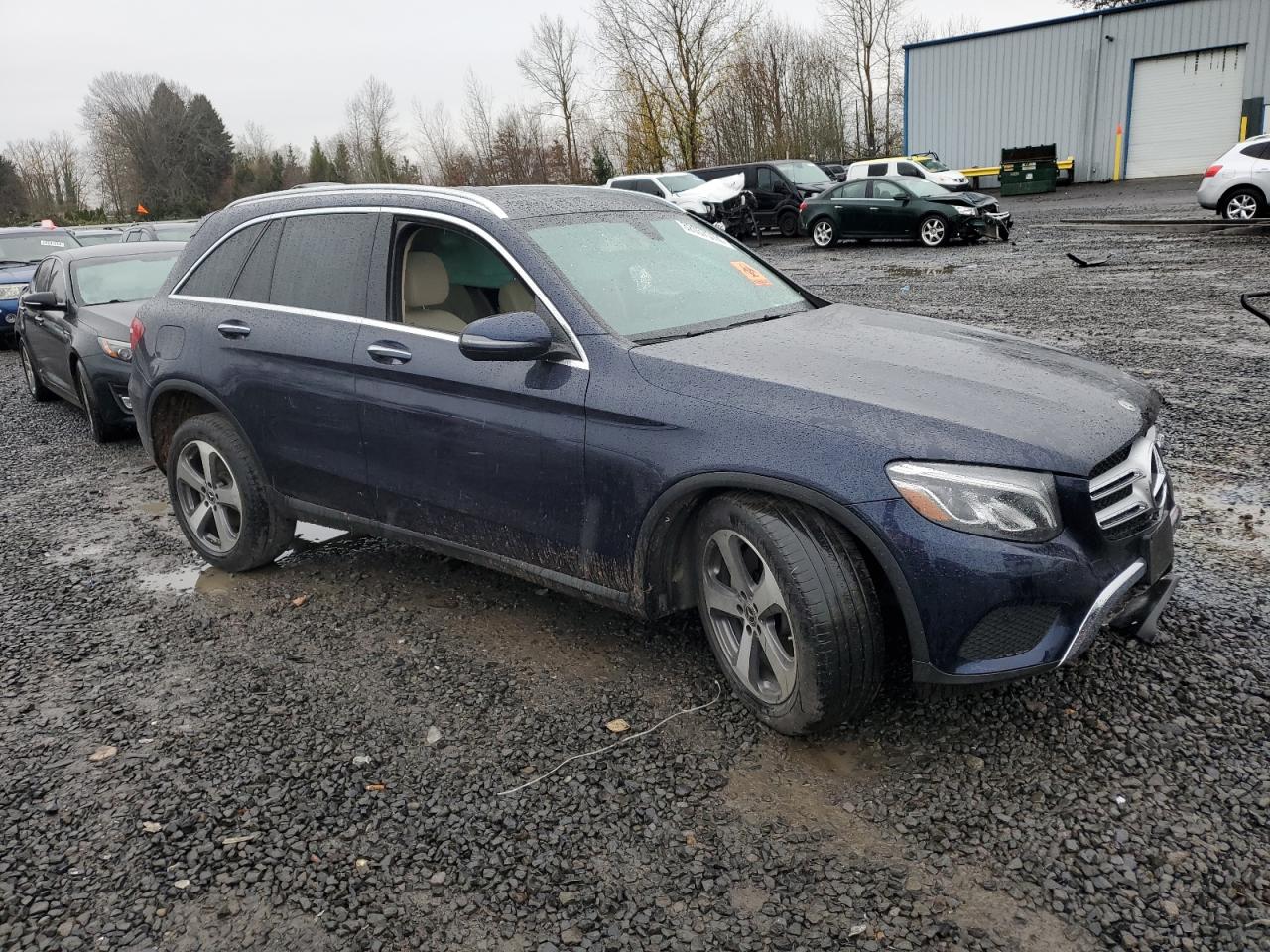 2019 Mercedes-Benz GLC VIN WDC0G4KBXKV140350 Copart auction photo, biohazard/chemical / front end damage thumbnail 4