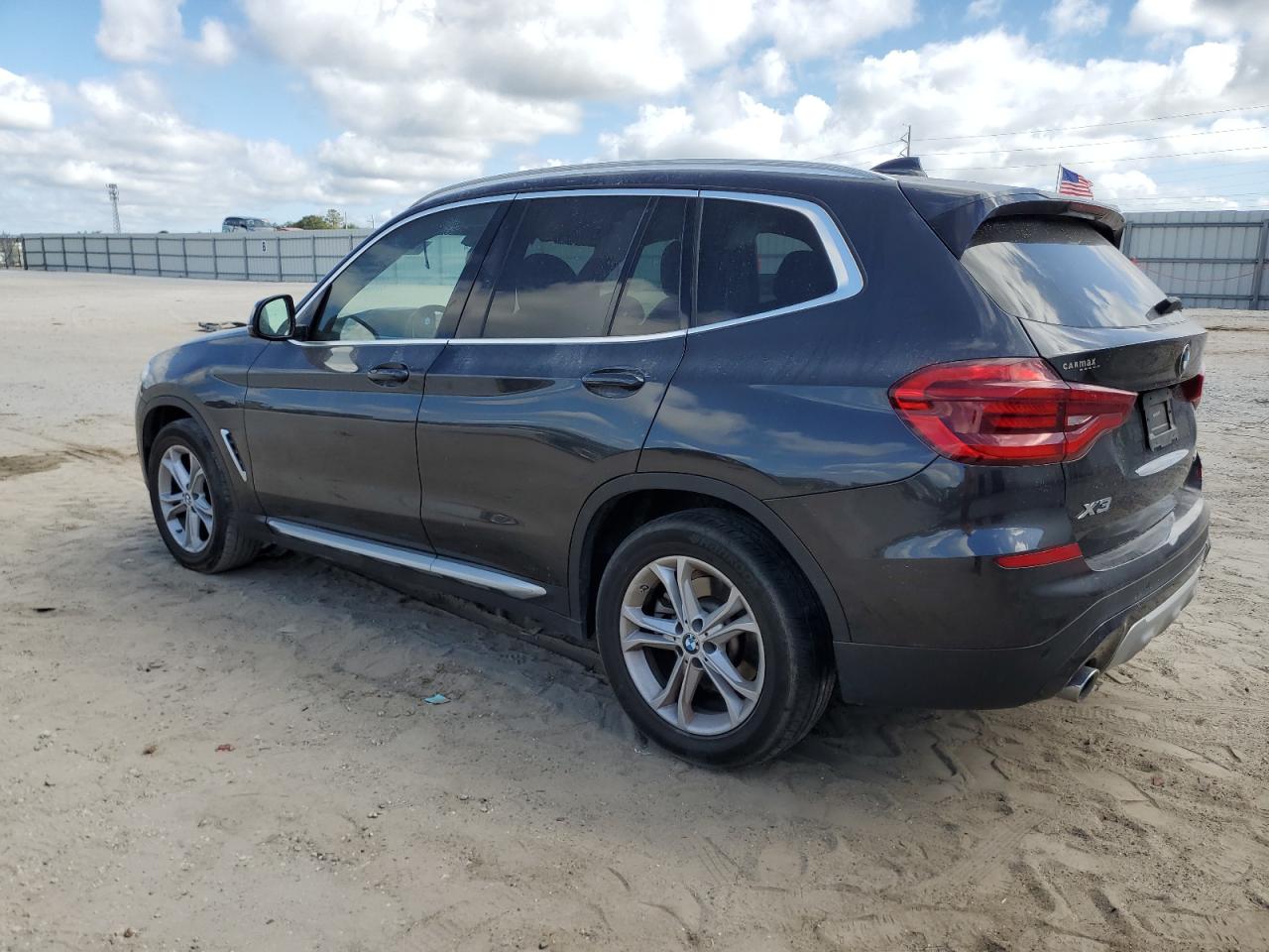 2020 BMW X3 VIN 5UXTY3C05L9B95386 Copart auction photo, side damage thumbnail 2