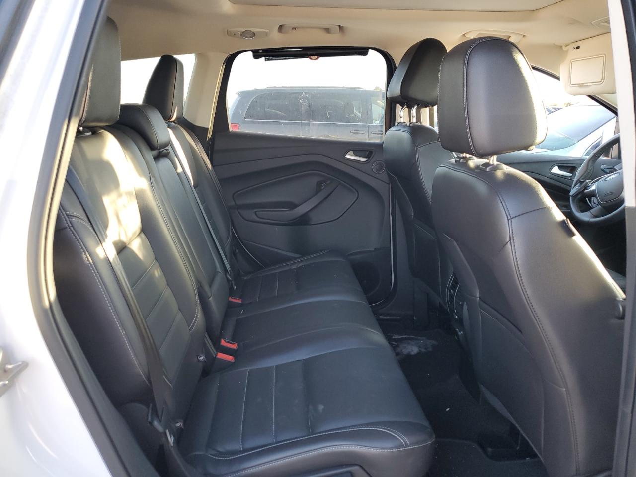 2016 Ford Escape VIN 1FMCU0J99GUC57980 Copart auction photo, front end damage thumbnail 11