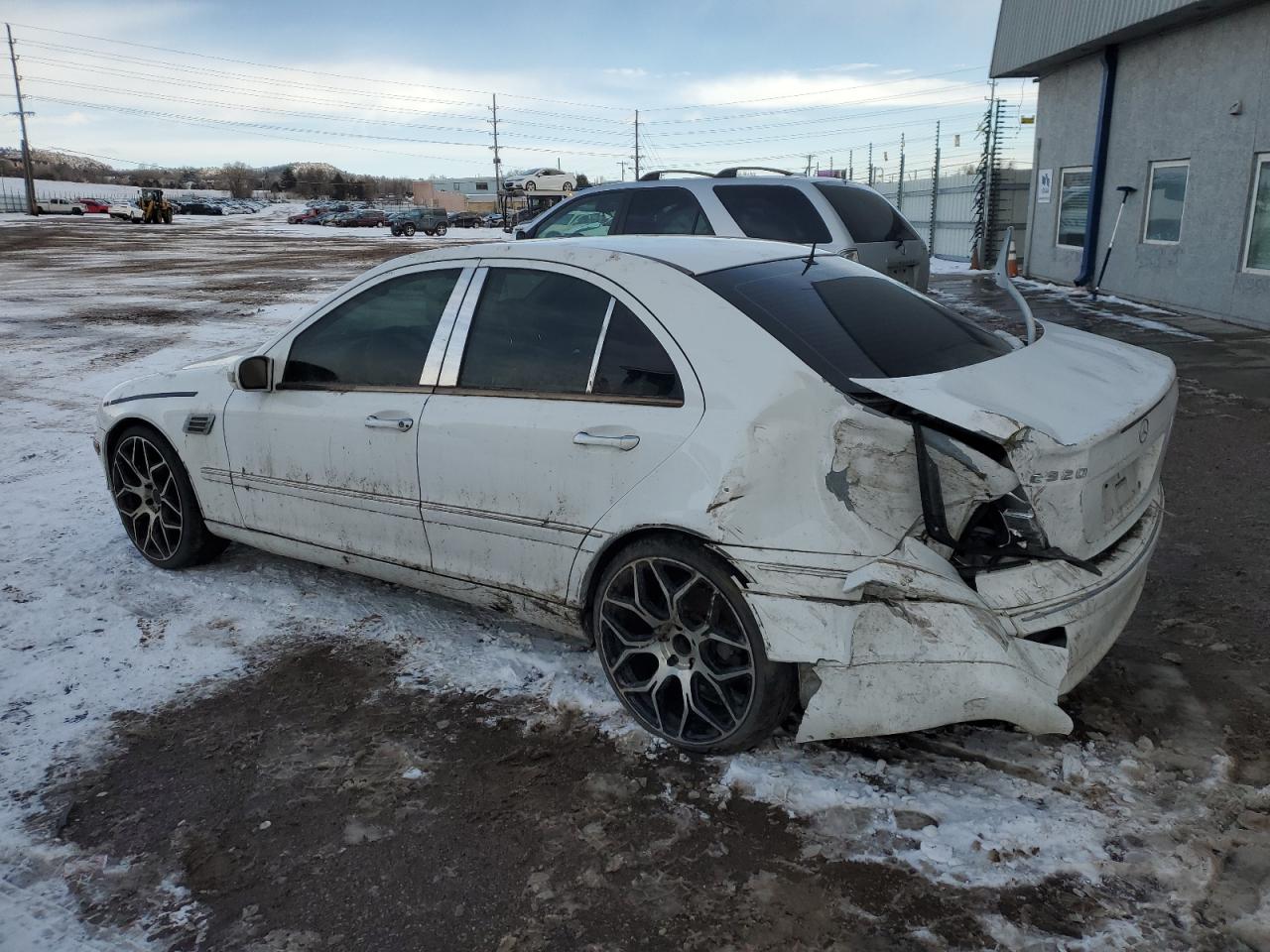 2001 Mercedes-Benz C-klasse VIN WDBRF64J11F075265 Copart auction photo, rear end damage thumbnail 2