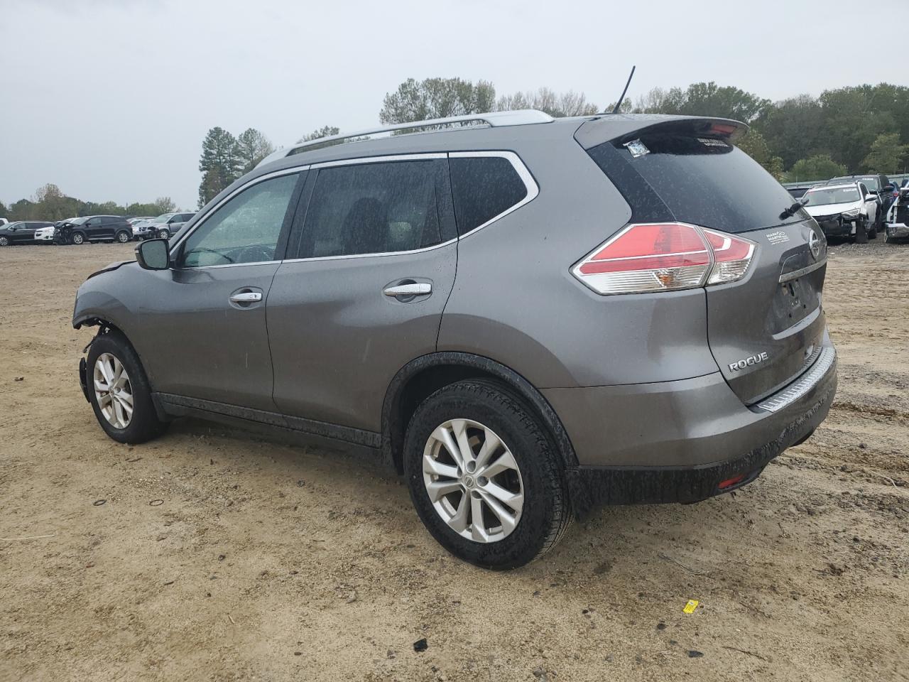 2015 Nissan Rogue VIN KNMAT2MV4FP524751 Copart auction photo, front end / minor dent/scratches damage thumbnail 2