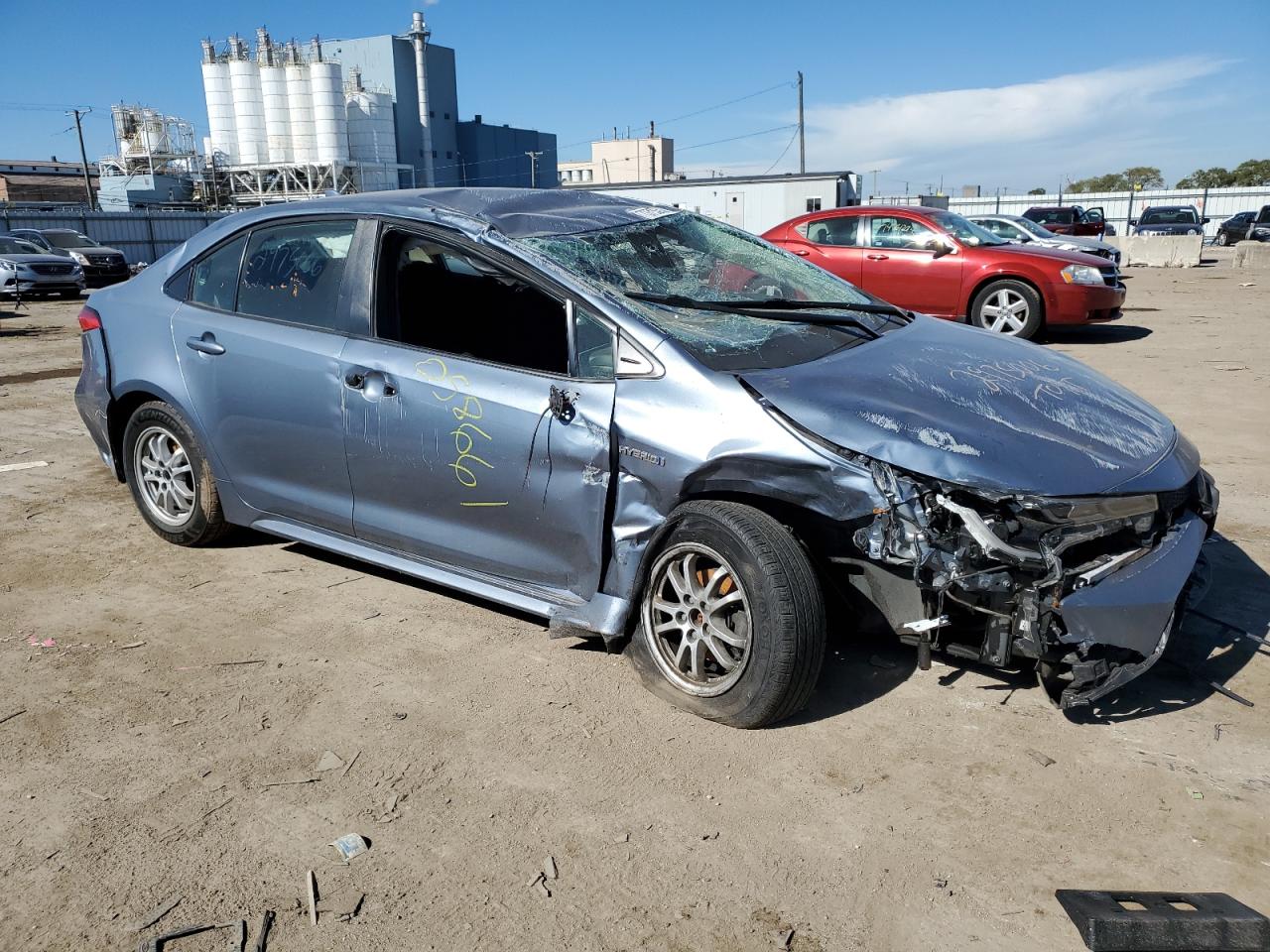 2021 Toyota Corolla VIN JTDEAMDE4MJ022132 Copart auction photo, all over damage thumbnail 4