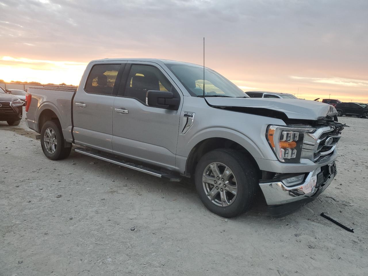 2021 Ford F-150 VIN 1FTEW1CPXMFC03676 Copart auction photo, front end damage thumbnail 4
