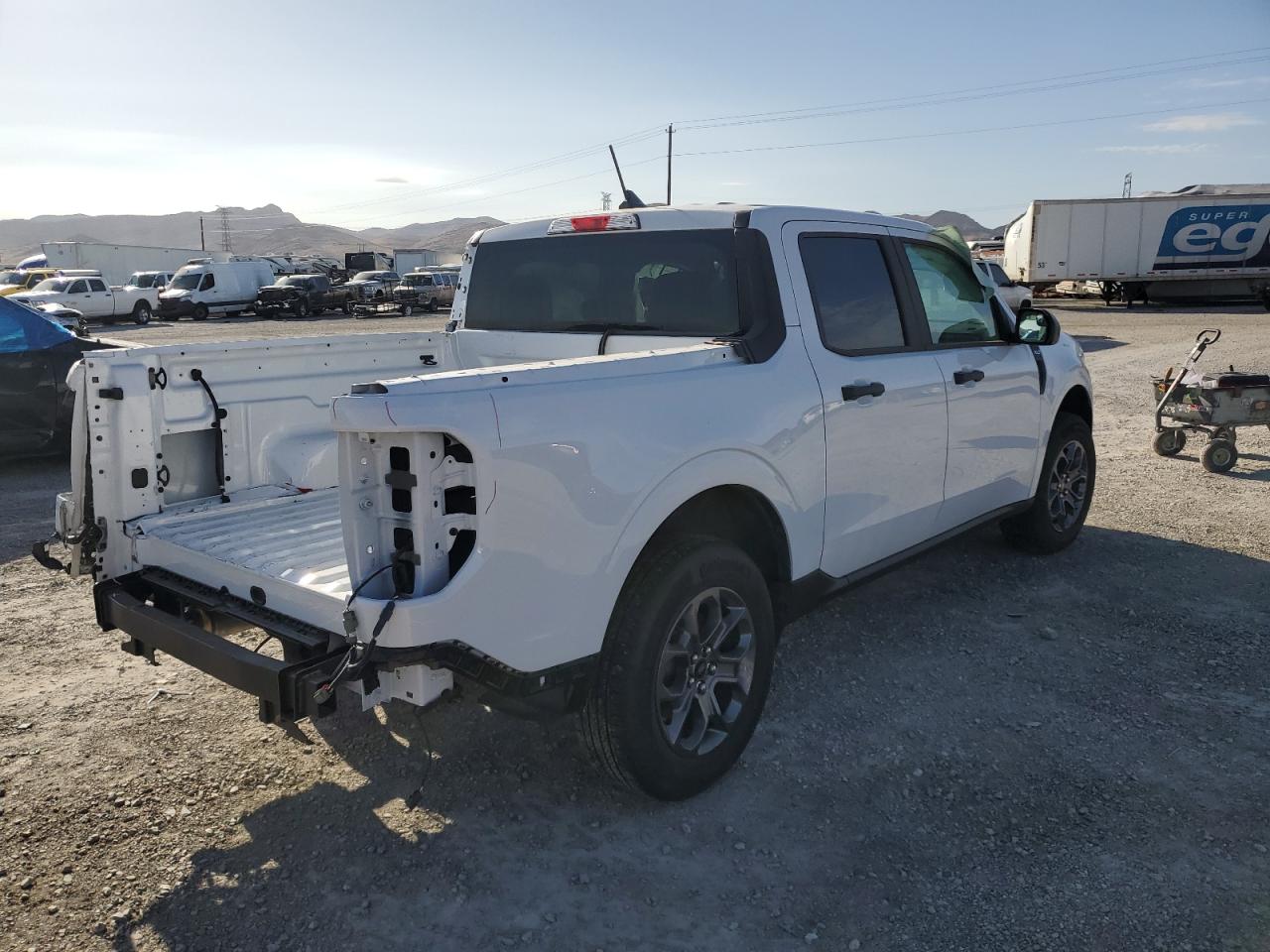 2022 Ford Maverick VIN 3FTTW8F9XNRA65316 Copart auction photo, rear end damage thumbnail 3