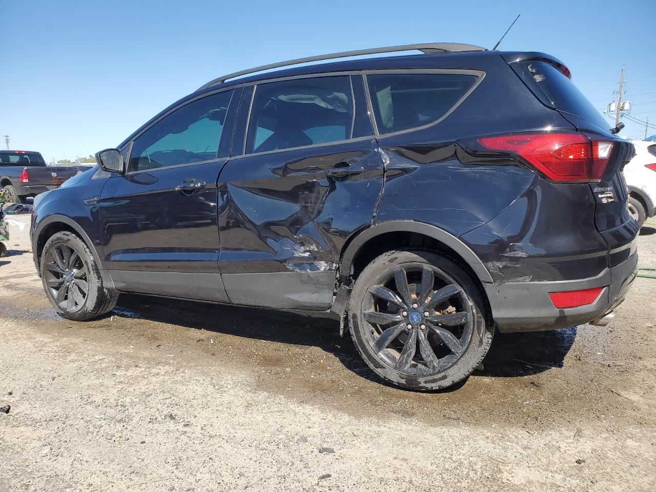 2019 Ford Escape VIN 1FMCU9GD6KUB07303 Copart auction photo, side damage thumbnail 2