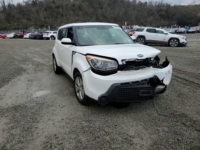 2015 KIA Soul VIN KNDJN2A27F7117186 Copart auction photo, front end damage thumbnail 13