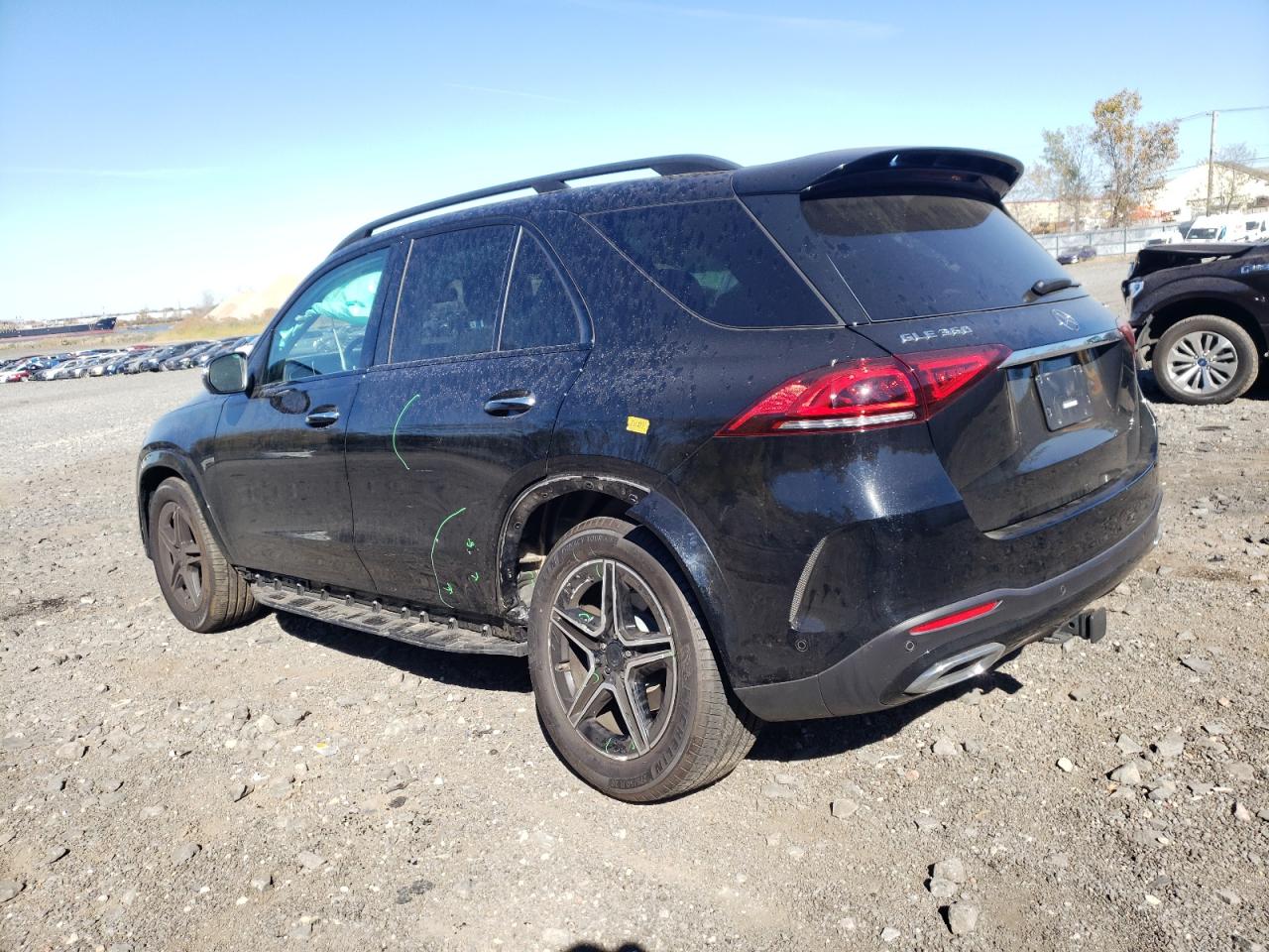 2022 Mercedes-Benz GLE VIN 4JGFB4KB3NA808527 Copart auction photo, minor dent/scratches / rear end damage thumbnail 2