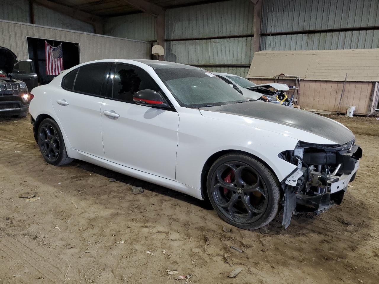 2018 Alfa Romeo Giulia VIN ZARFAECNXJ7599015 Copart auction photo, rear end / front end damage thumbnail 4