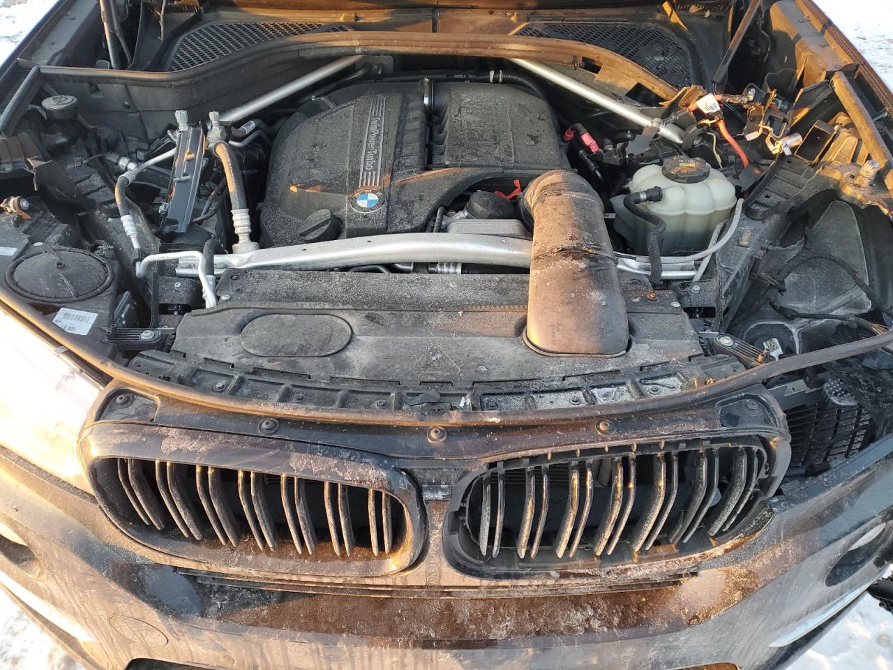 2018 BMW X5 VIN 5UXKR2C51J0X09540 Copart auction photo, vandalism / burn damage thumbnail 12