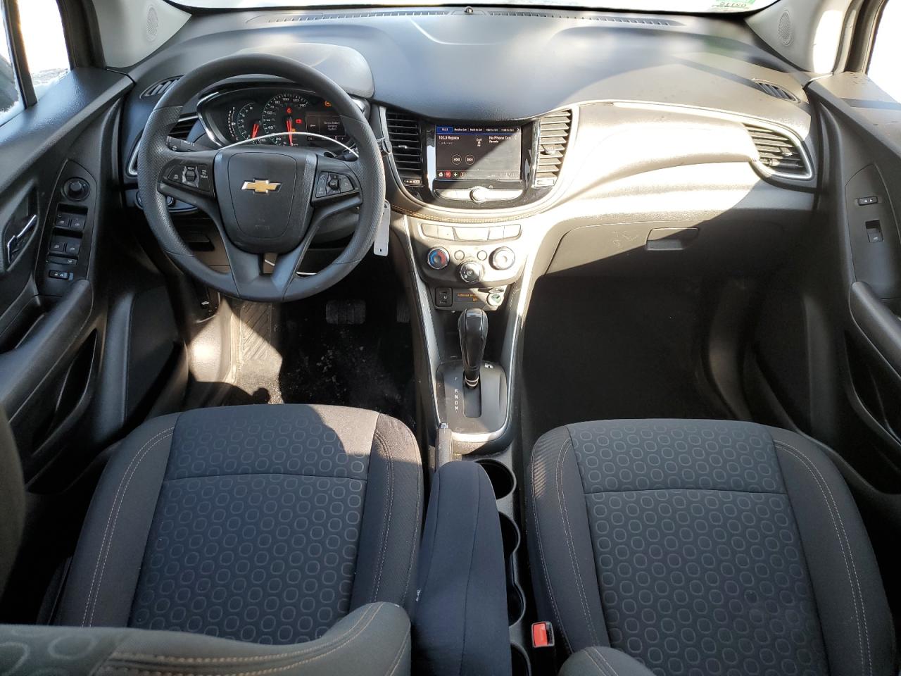 2020 Chevrolet Trax VIN KL7CJNSB1LB091243 Copart auction photo, front end damage thumbnail 8