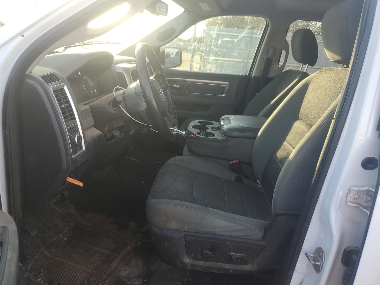 2018 RAM 1500 VIN 1C6RR6GG6JS209405 Copart auction photo, front end / minor dent/scratches damage thumbnail 7