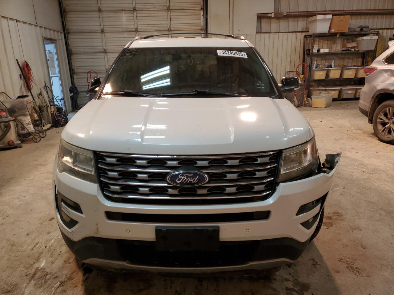 2016 Ford Explorer VIN 1FM5K7D86GGD12460 Copart auction photo, front end / undercarriage damage thumbnail 5