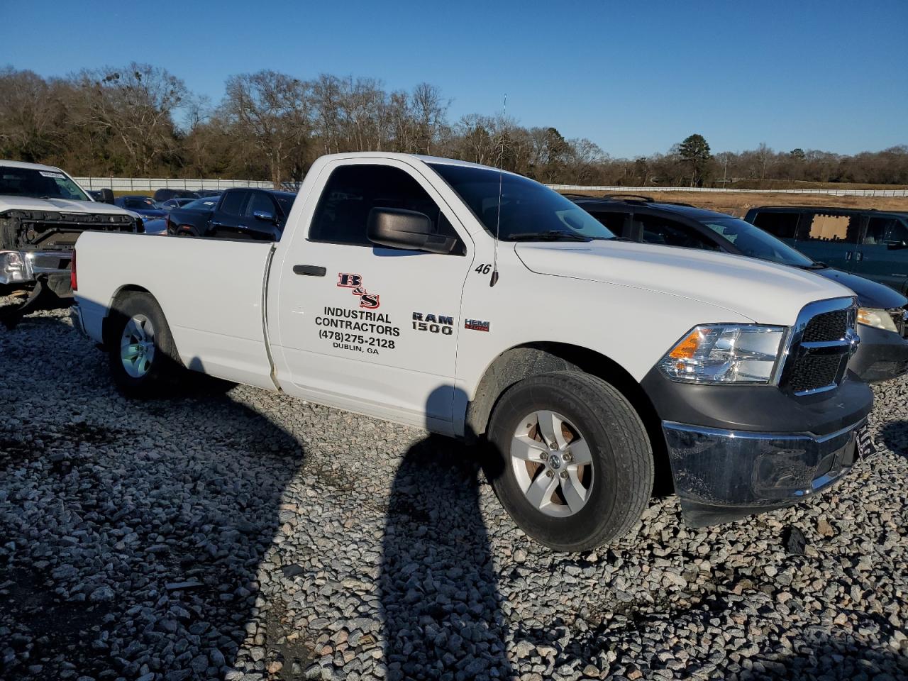 2016 RAM 1500 VIN 3C6JR6DT5GG130435 Copart auction photo, rear end damage thumbnail 4