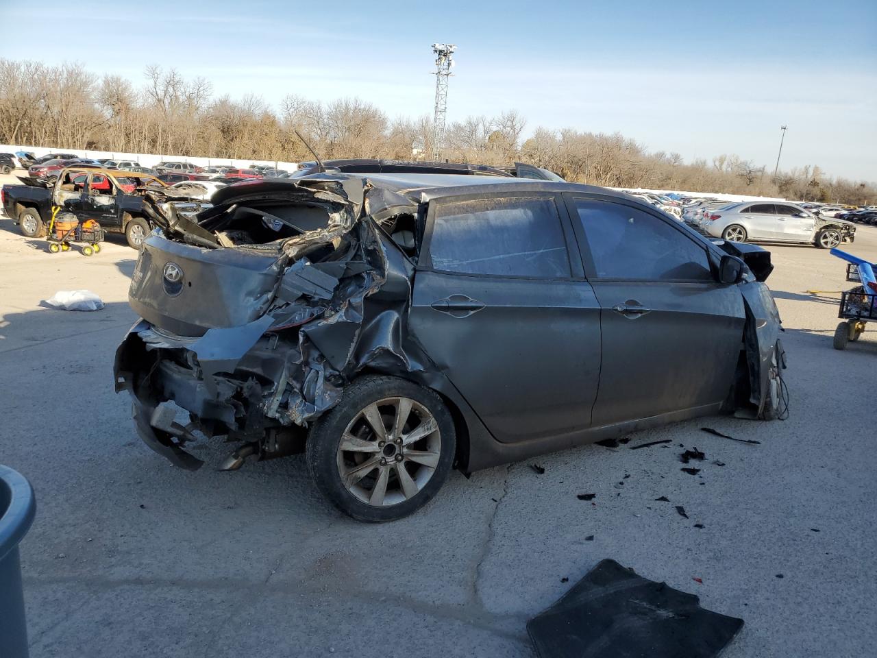 2013 Hyundai Accent VIN KMHCU5AE4DU078641 Copart auction photo, all over / frame damage damage thumbnail 3