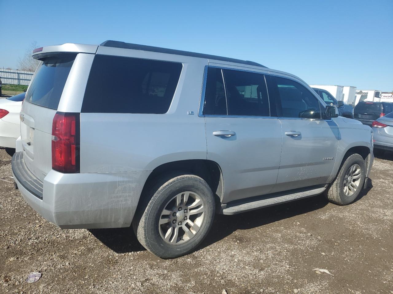 2015 Chevrolet Tahoe VIN 1GNSCAEC4FR195167 Copart auction photo, front end / minor dent/scratches damage thumbnail 3
