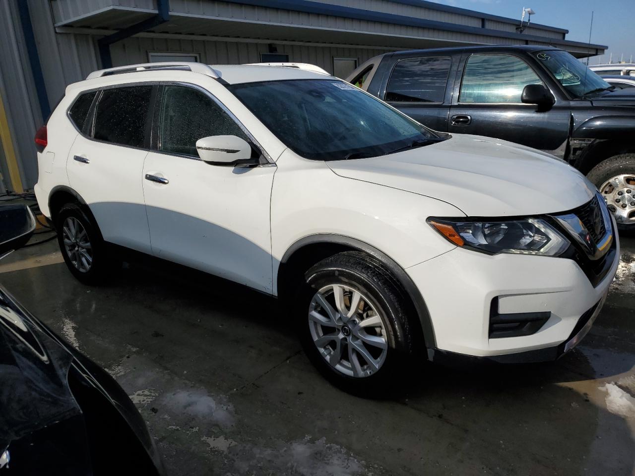 2020 Nissan Rogue VIN KNMAT2MV0LP536973 Copart auction photo, side damage thumbnail 4