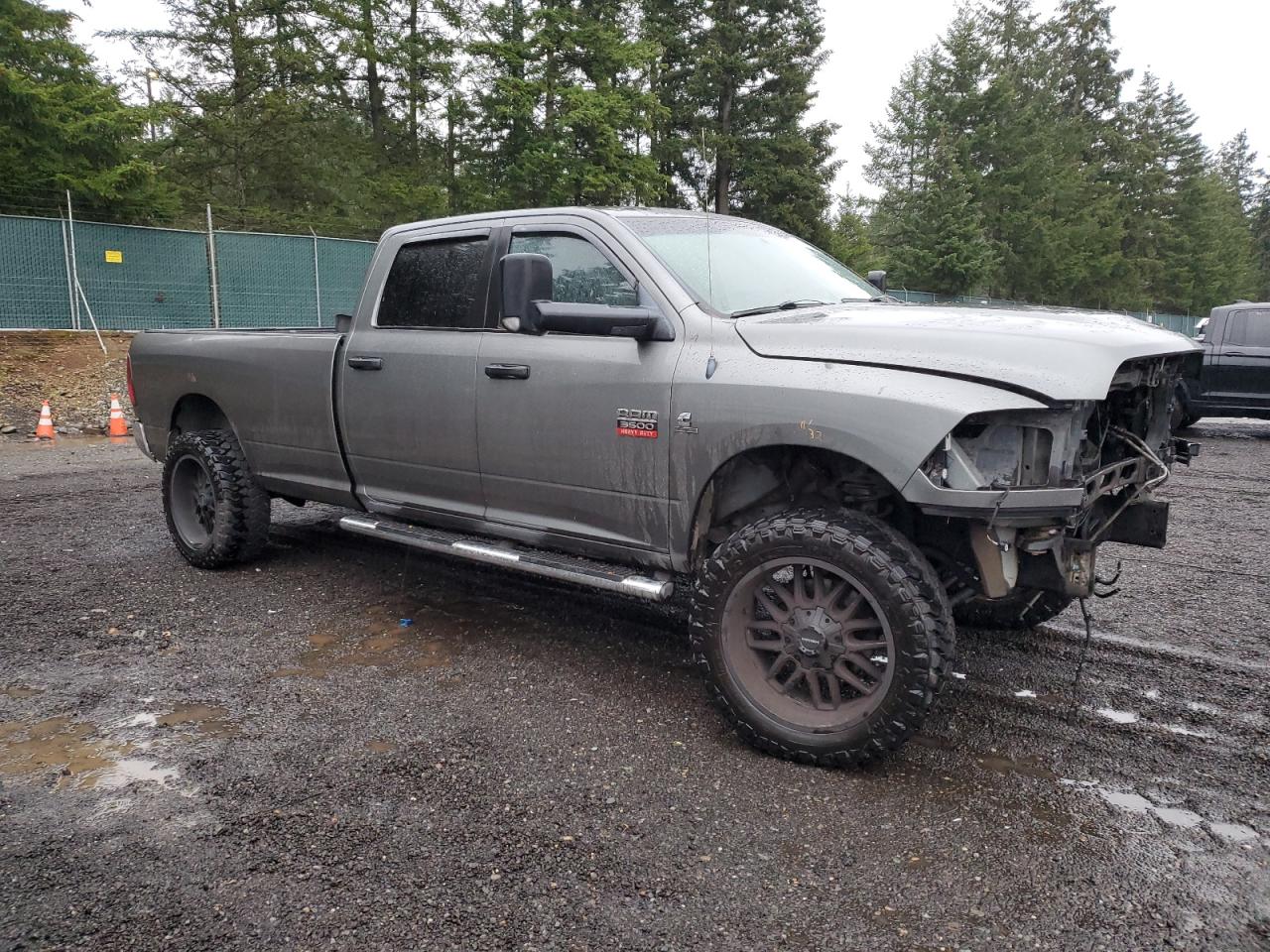 2011 Dodge RAM VIN 3D73Y3CL3BG585173 Copart auction photo, front end damage thumbnail 4