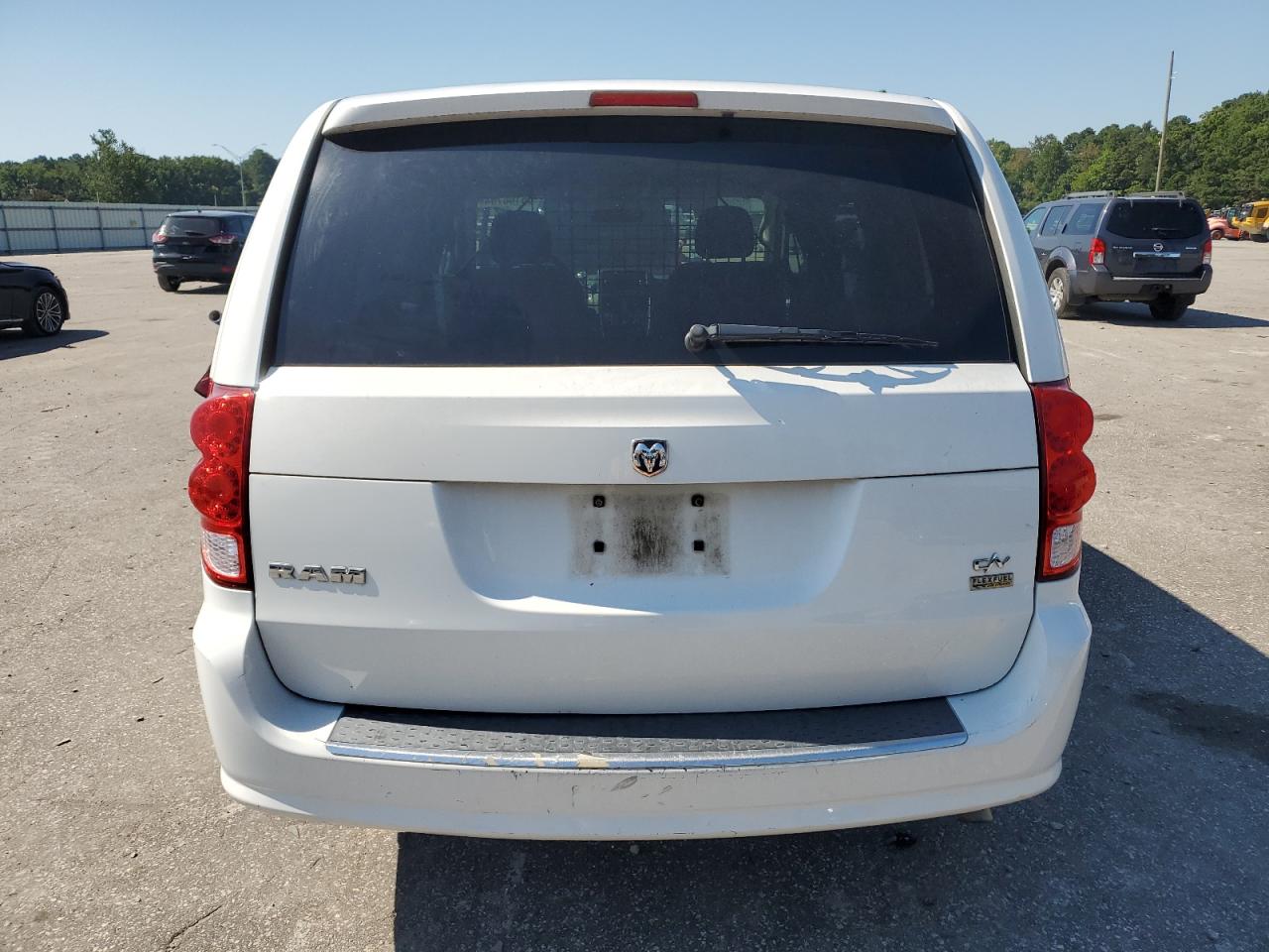 2014 RAM Cargo Van Tradesman VIN 2C4JRGAG4ER346127 Copart auction photo, mechanical / undercarriage damage thumbnail 6