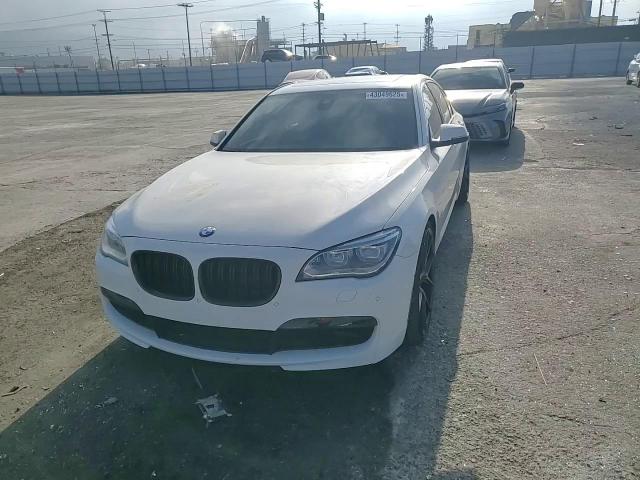 2014 BMW 7er VIN WBAYA8C53ED499850 Copart auction photo, rear end / undercarriage damage thumbnail 11