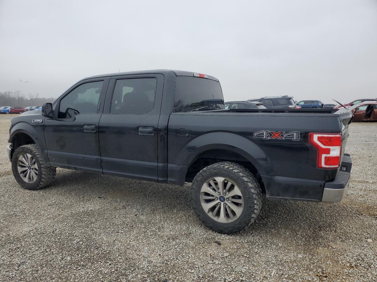 2019 Ford F-150 VIN 1FTEW1E55KFB20343 Copart auction photo, side / front end damage thumbnail 2