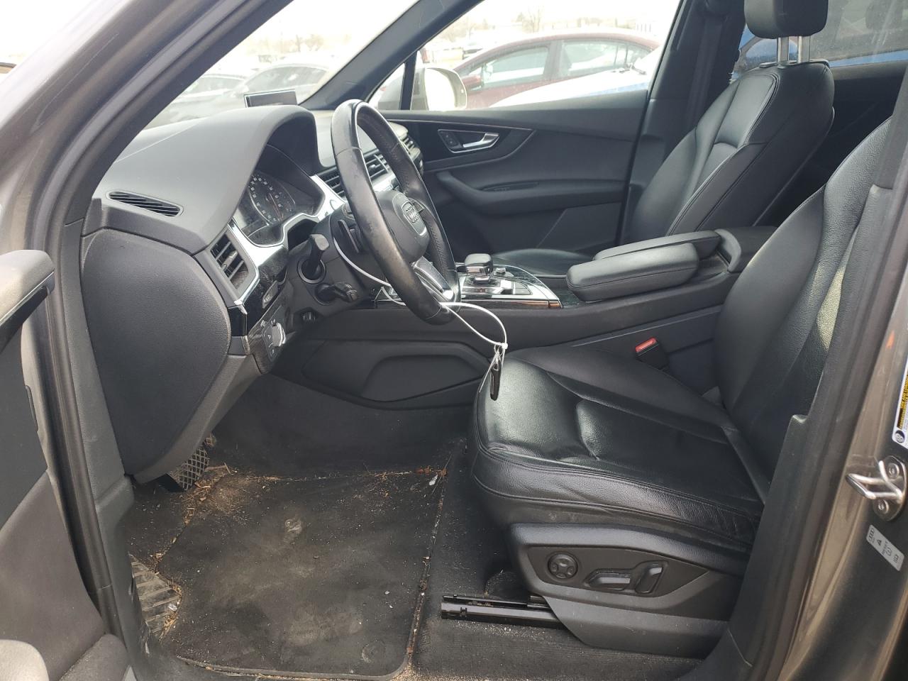 2017 Audi Q7 VIN WA1LAAF73HD007009 Copart auction photo, normal wear damage thumbnail 7