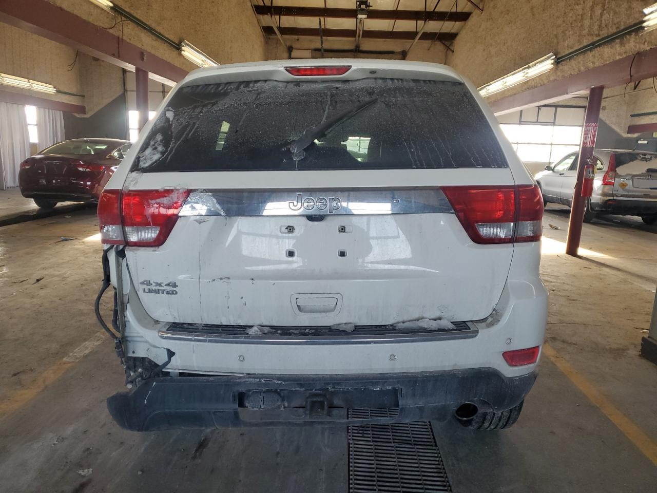2011 Jeep Grand Cherokee VIN 1J4RR5GG3BC572480 Copart auction photo, all over / undercarriage damage thumbnail 6