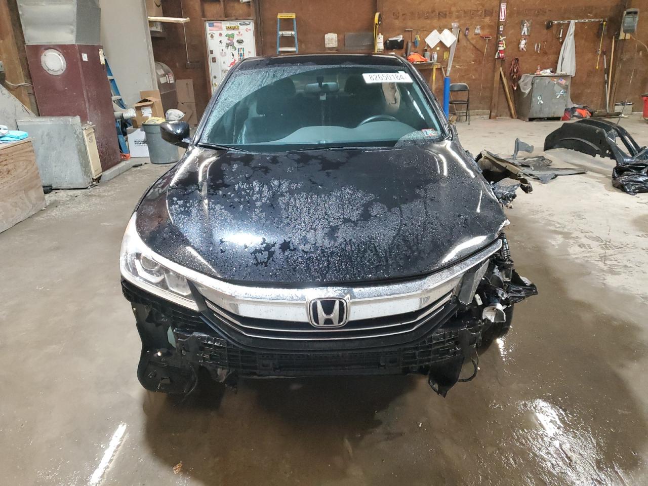2017 Honda Accord VIN 1HGCR2E58HA136158 Copart auction photo, all over damage thumbnail 5