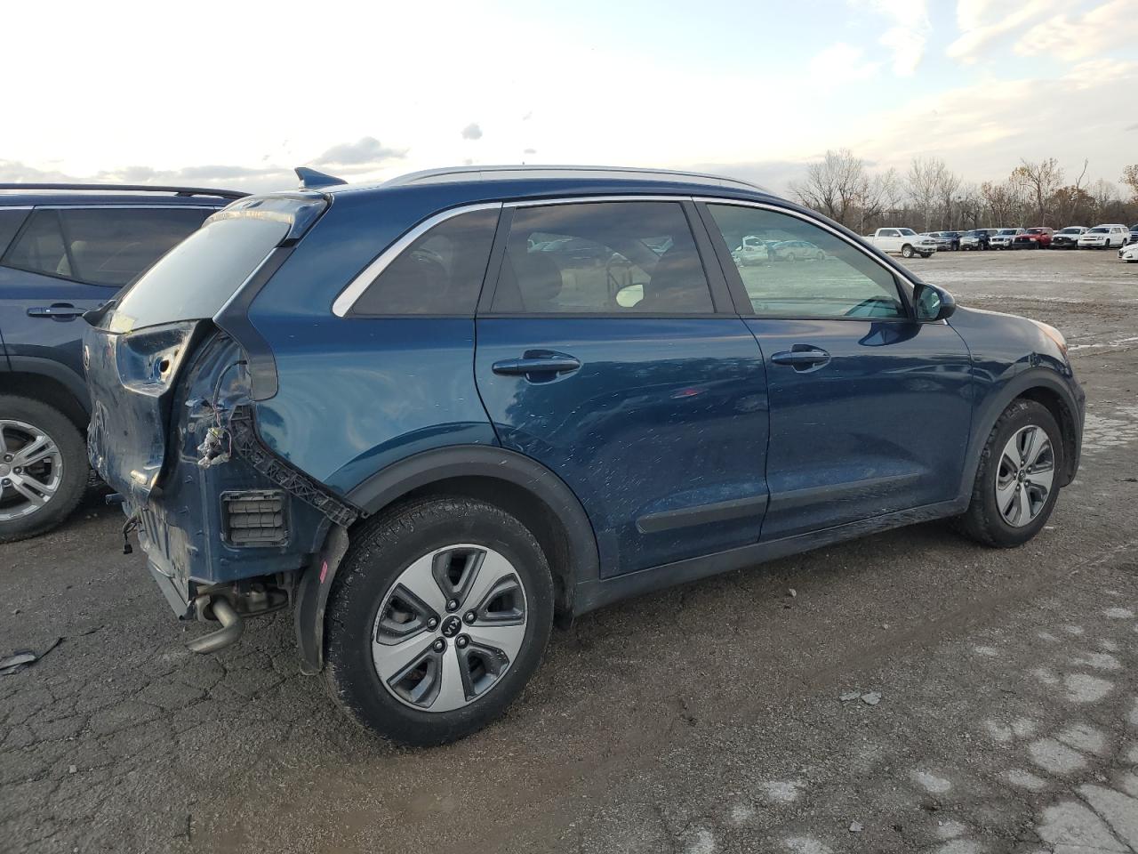 2020 KIA Niro VIN KNDCB3LC6L5435577 Copart auction photo, rear end / front end damage thumbnail 3