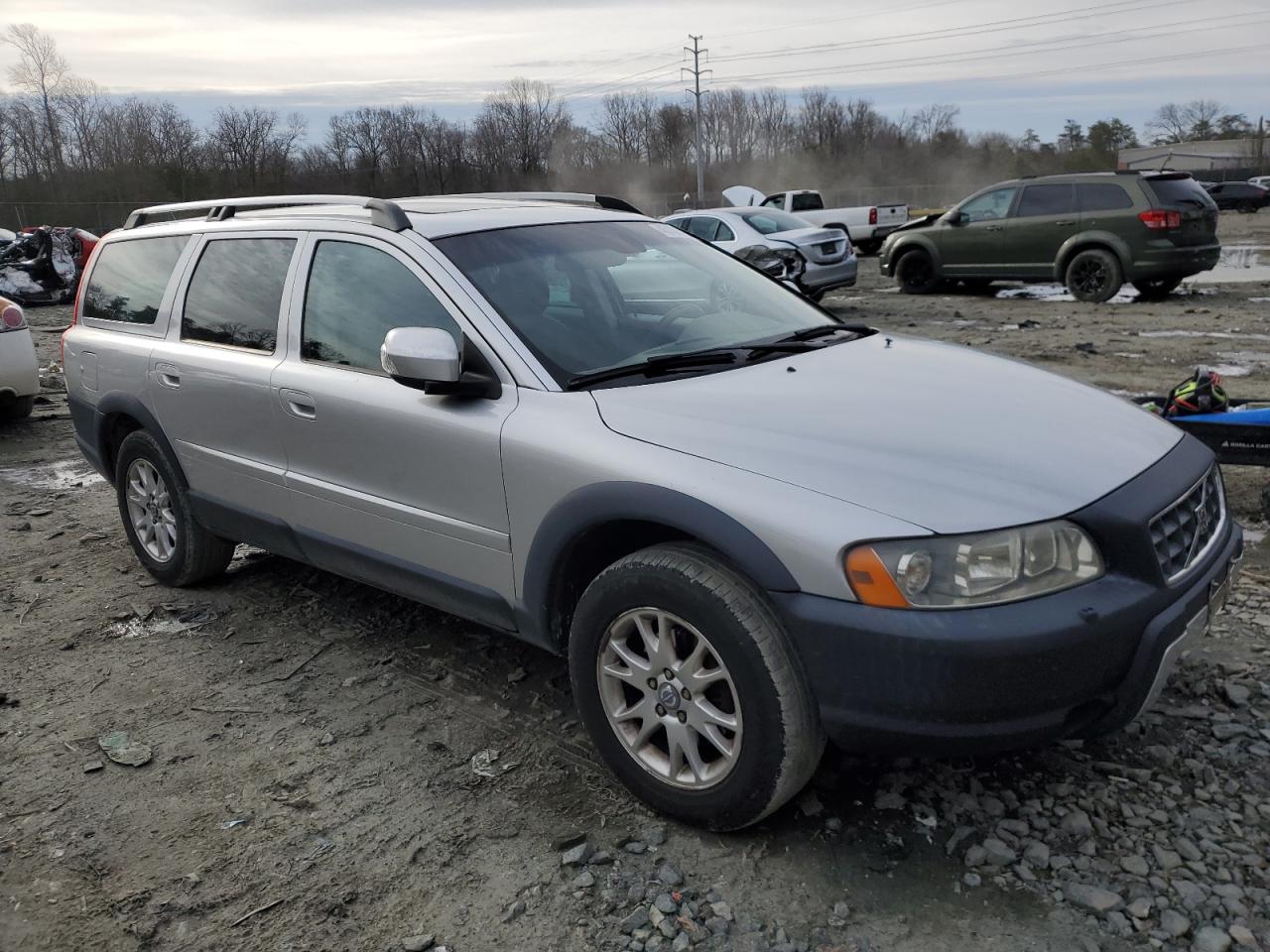 2007 Volvo XC70 VIN YV4SZ592071263378 Copart auction photo, front end damage thumbnail 4