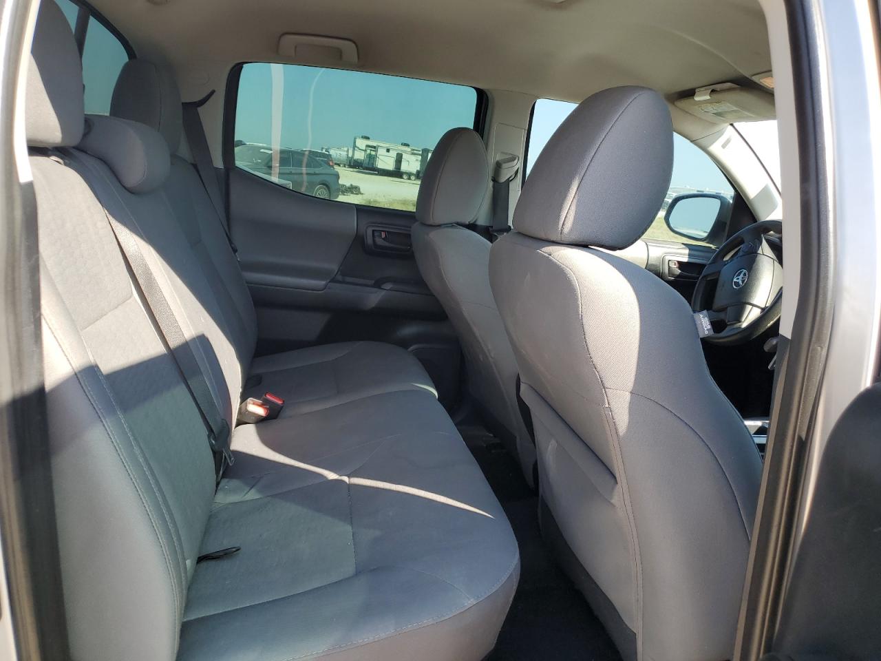 2016 Toyota Tacoma VIN 5TFAX5GN9GX064232 Copart auction photo, all over / minor dent/scratches damage thumbnail 11