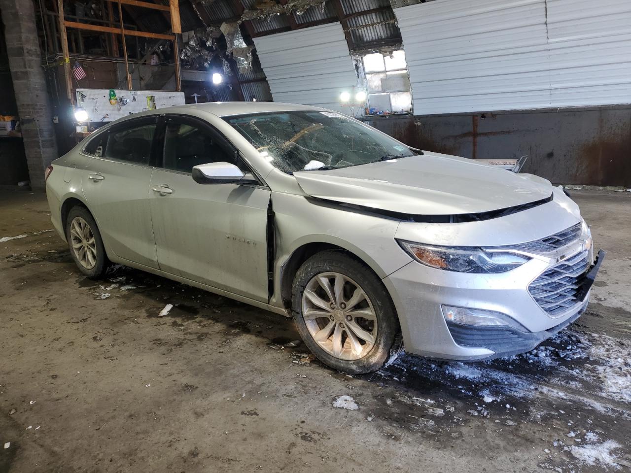 2019 Chevrolet Malibu VIN 1G1ZD5ST1KF135187 Copart auction photo, front end damage thumbnail 4