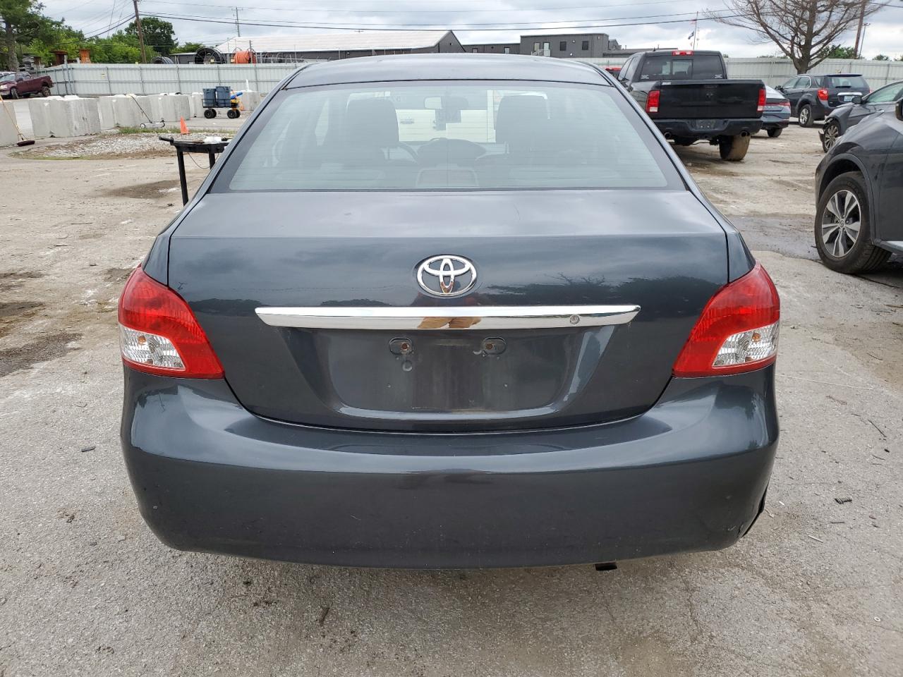 2007 Toyota Yaris VIN JTDBT923271054576 Copart auction photo, front end / minor dent/scratches damage thumbnail 6