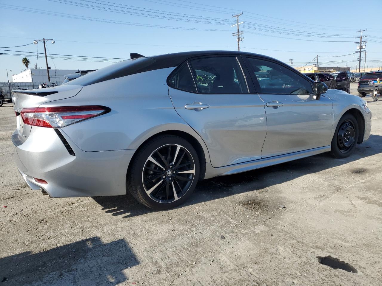 2019 Toyota Camry VIN 4T1B61HK4KU212880 Copart auction photo, burn damage thumbnail 3