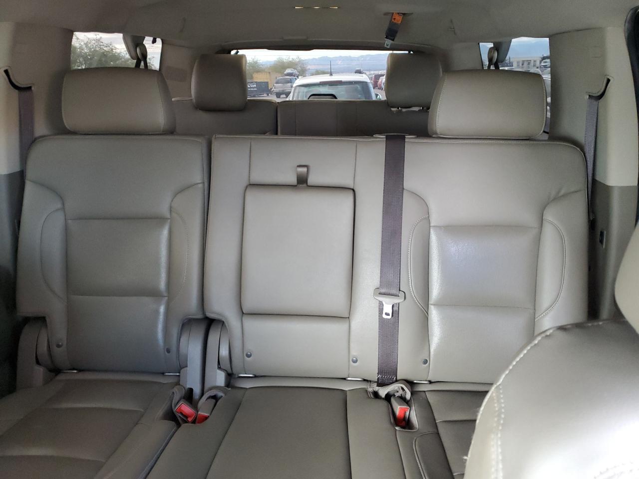 2017 GMC Yukon VIN 1GKS2GKC2HR335095 Copart auction photo, front end damage thumbnail 10