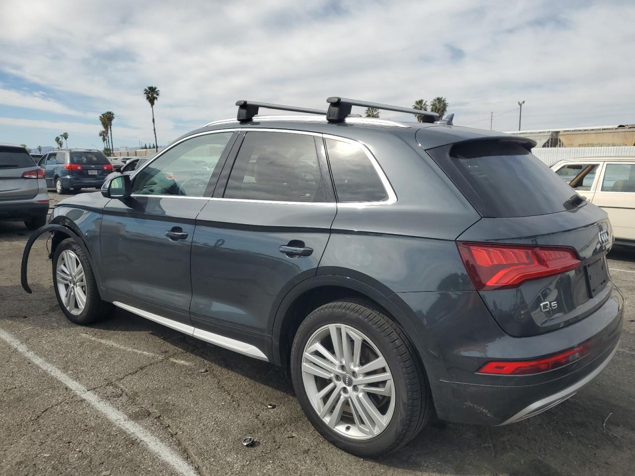 2019 Audi Q5 VIN WA1BNAFY6K2138575 Copart auction photo, front end / undercarriage damage thumbnail 2