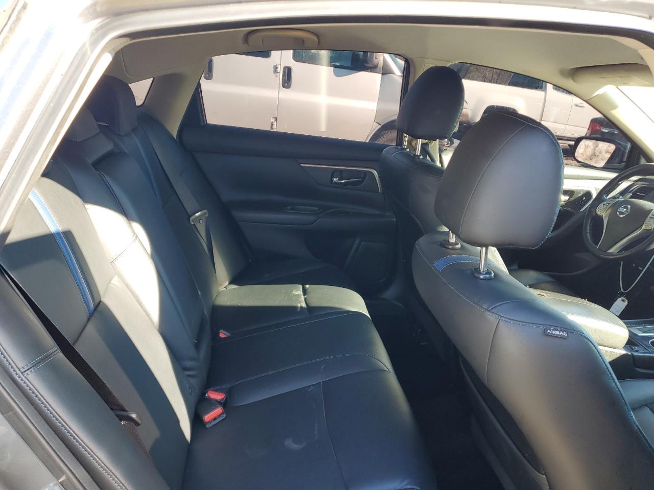 2018 Nissan Altima VIN 1N4AL3AP0JC261465 Copart auction photo, rear end damage thumbnail 10