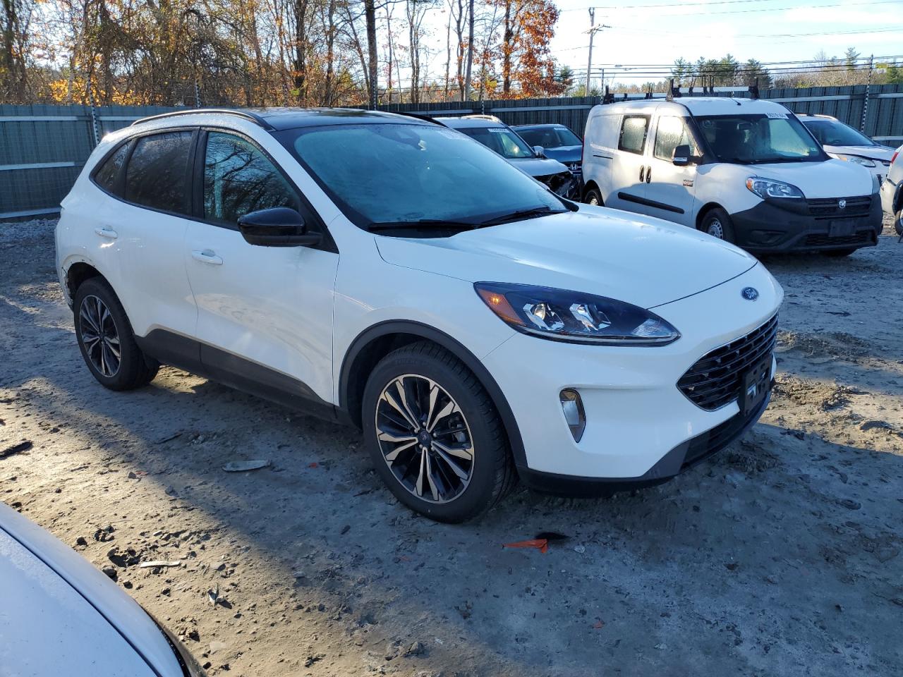 2021 Ford Escape VIN 1FMCU9H94MUB05210 Copart auction photo, rear end / minor dent/scratches damage thumbnail 4