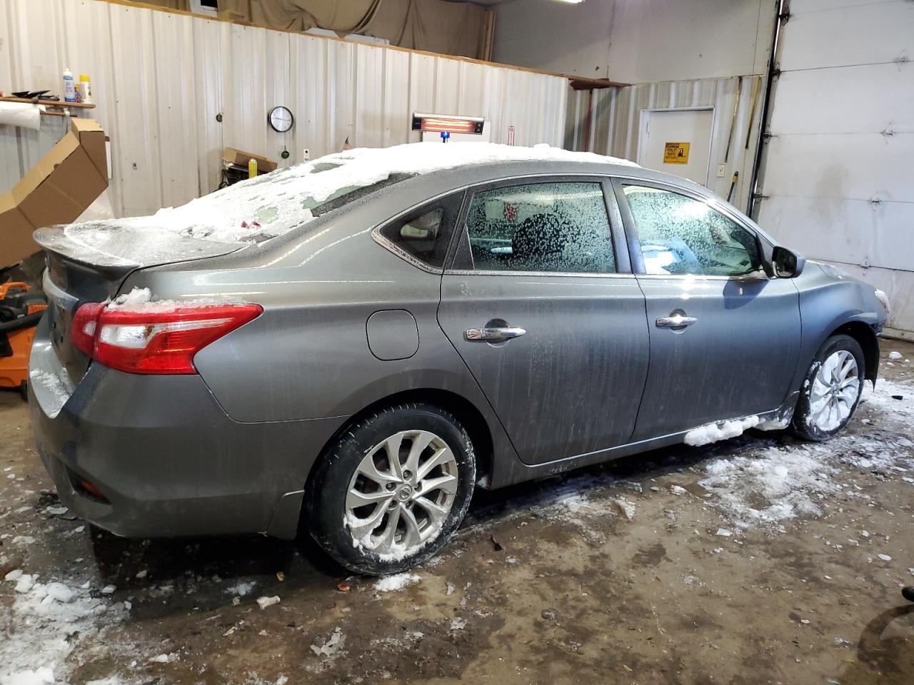 2019 Nissan Sentra VIN 3N1AB7AP0KY224223 Copart auction photo, front end / minor dent/scratches damage thumbnail 3