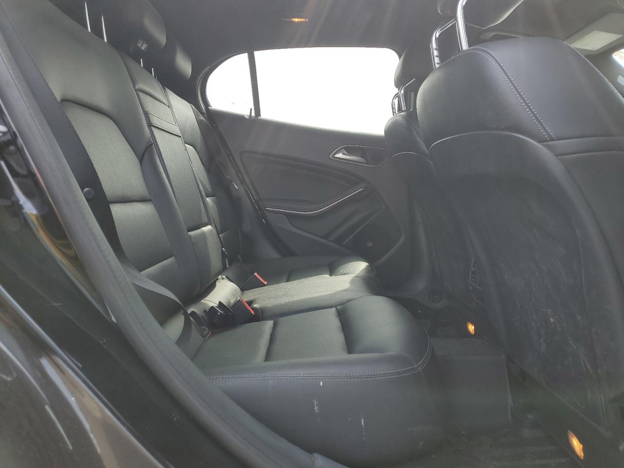 2017 Mercedes-Benz GLA-klasse VIN WDCTG4GBXHJ281425 Copart auction photo, minor dent/scratches damage thumbnail 11