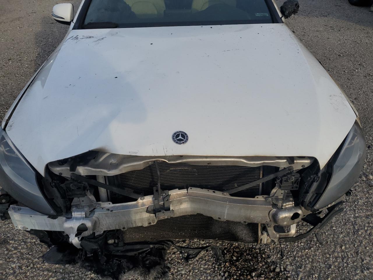 2018 Mercedes-Benz C-klasse VIN 55SWF4JB4JU243943 Copart auction photo, burn damage thumbnail 12