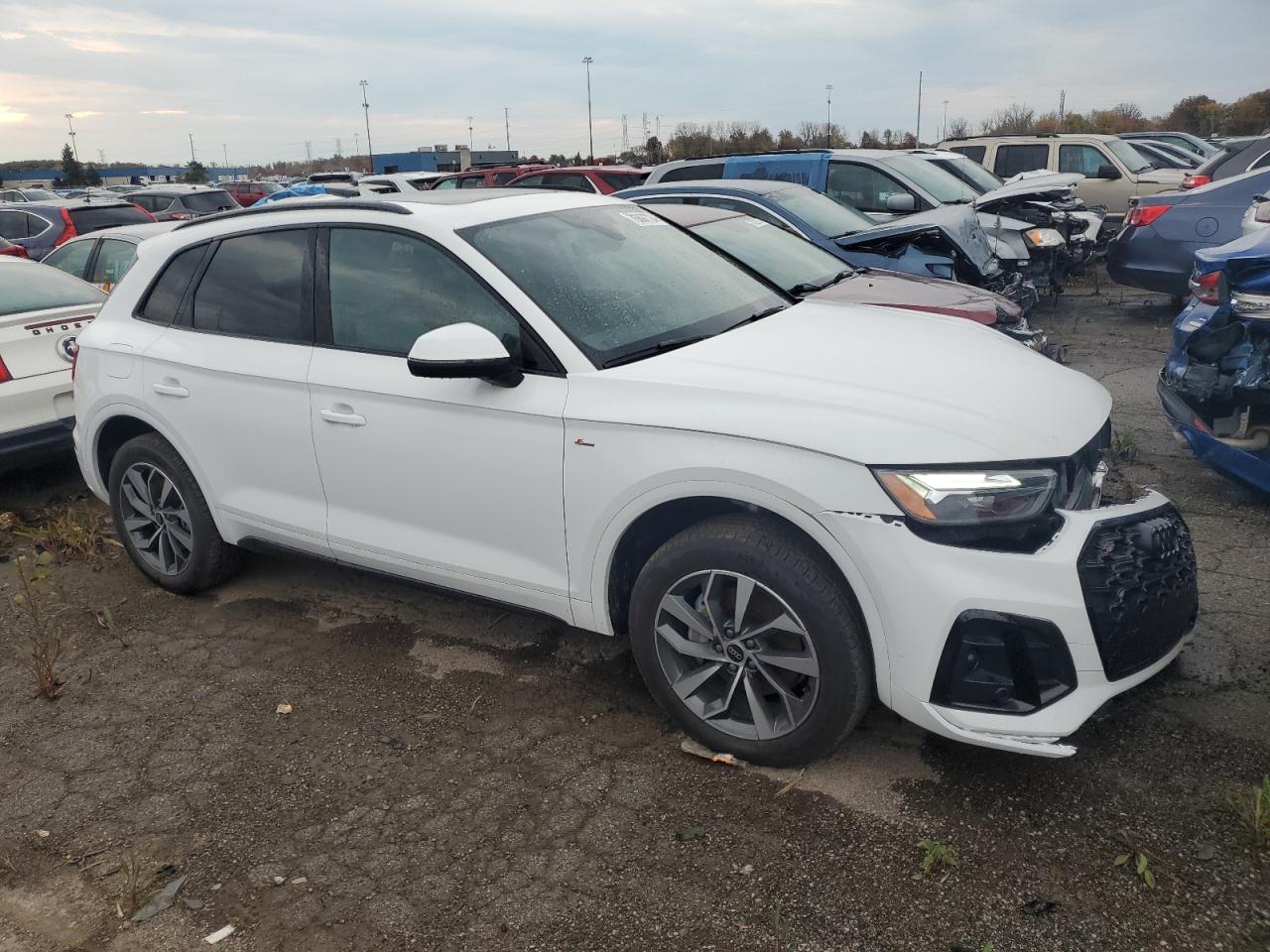 2024 Audi Q5 VIN WA1GAAFY4R2102783 Copart auction photo, front end damage thumbnail 4