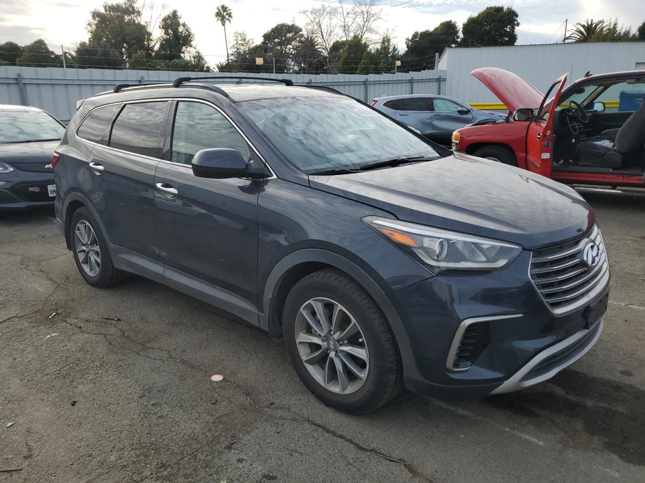 2017 Hyundai Santa Fe VIN KM8SM4HF6HU223236 Copart auction photo, mechanical / minor dent/scratches damage thumbnail 4