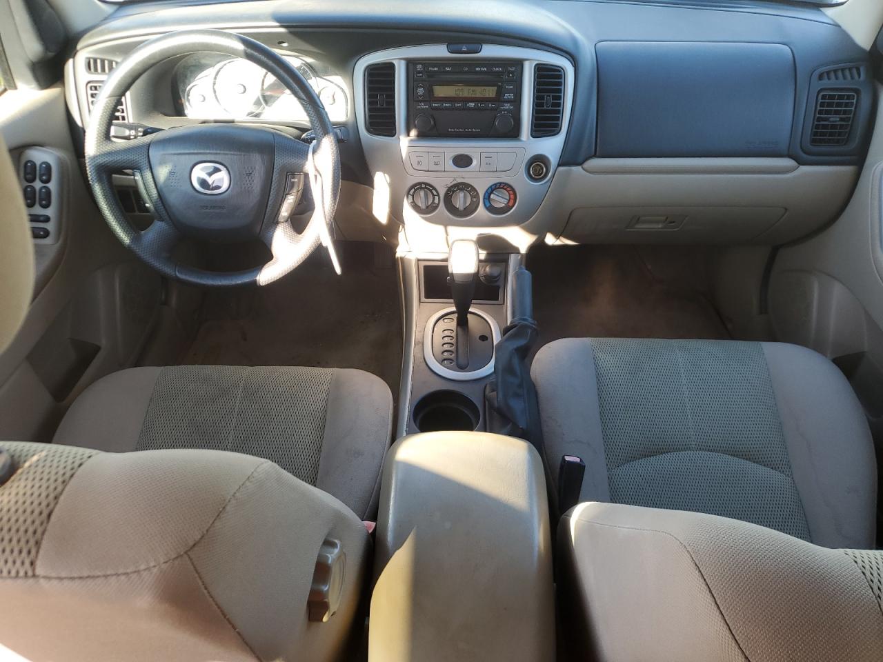 2005 Mazda Tribute VIN 4F2YZ94115KM52180 Copart auction photo, front end / minor dent/scratches damage thumbnail 8