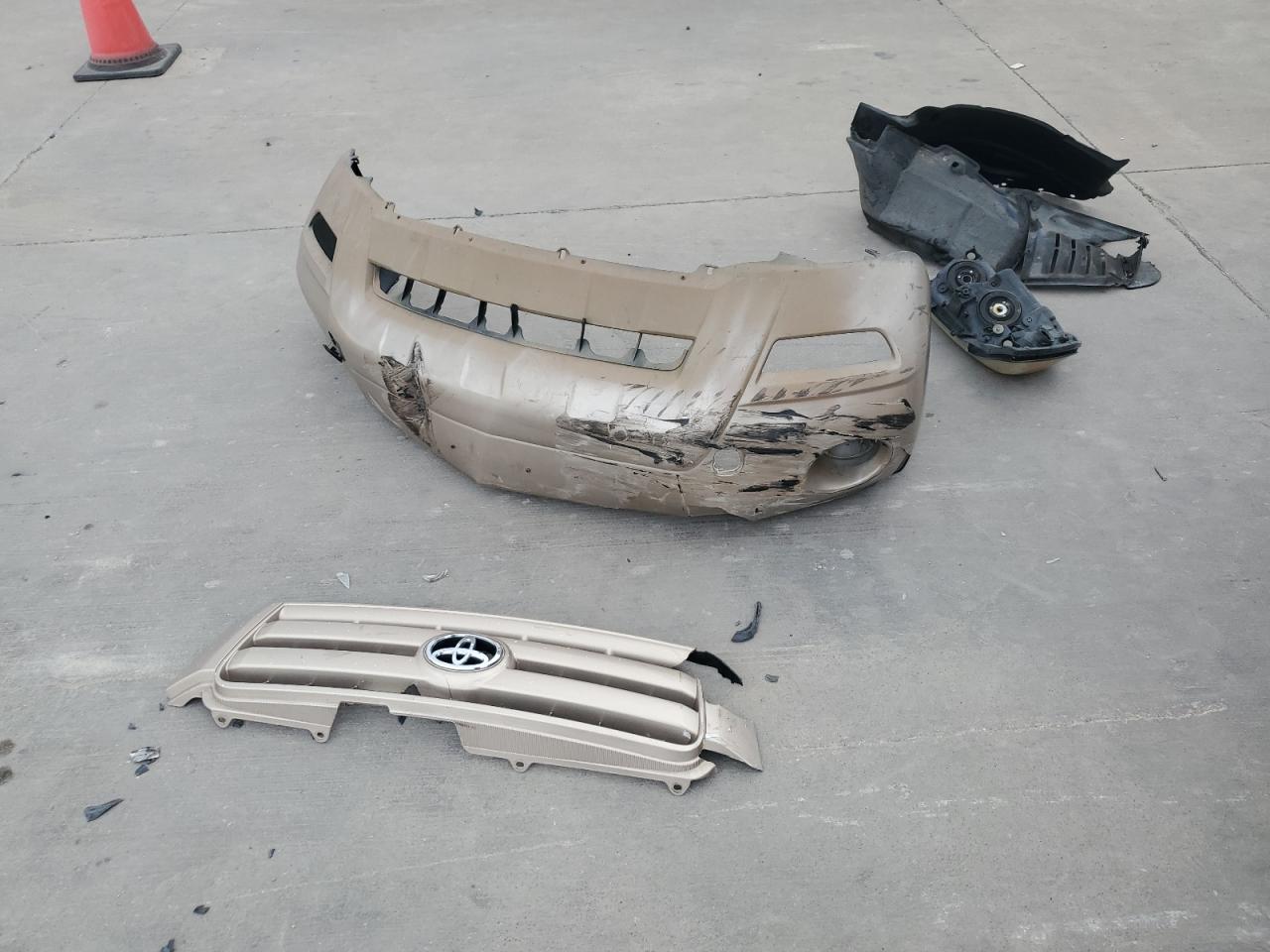 2006 Toyota Highlander VIN JTEGP21A060104490 Copart auction photo, front end damage thumbnail 13