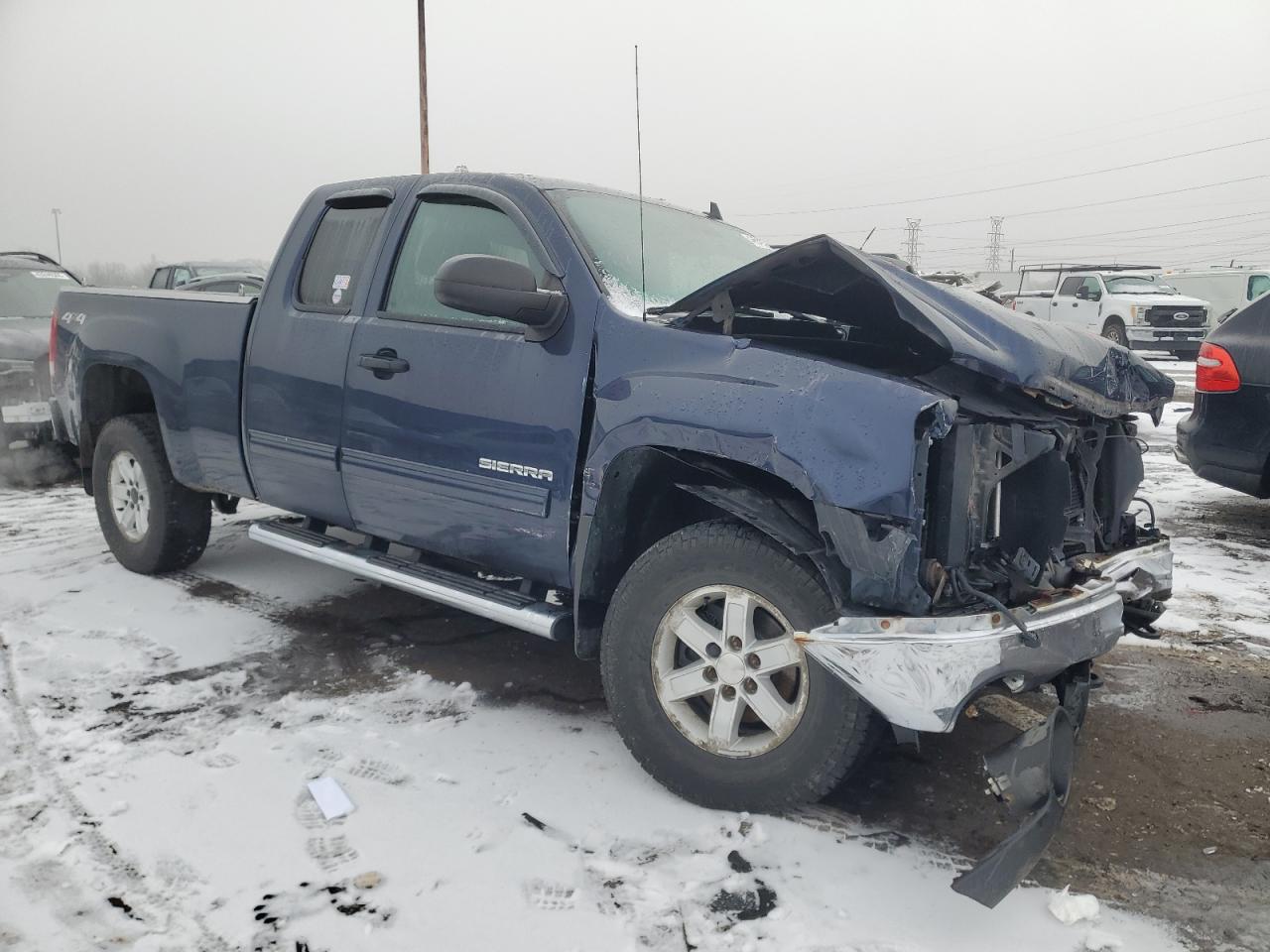 2010 GMC Sierra VIN 1GTSKVE37AZ122354 Copart auction photo, front end damage thumbnail 4